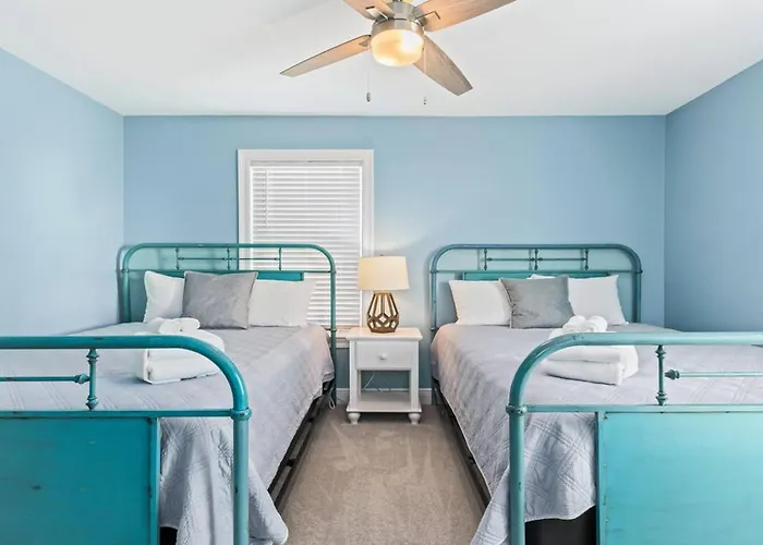 Fun East - Quiet Morgan Beachfront W Pool - Pets Welcome *