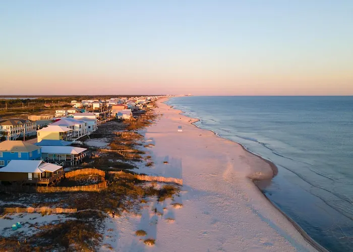 Fun East - Quiet Morgan Beachfront W Pool - Pets Welcome Holiday home *