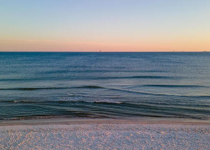 Holiday home Fun East - Quiet Morgan Beachfront W Pool - Pets Welcome